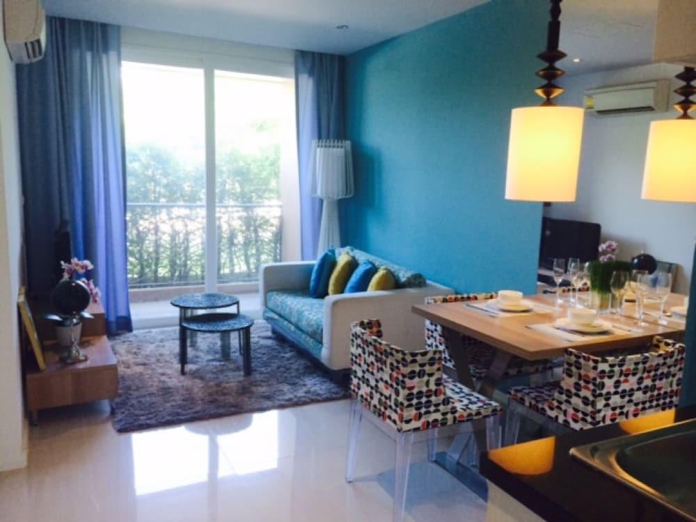 Atlantis Condo Resort Jomtien Beach Exteriör bild